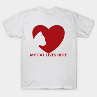 My cat is here T-Shirt